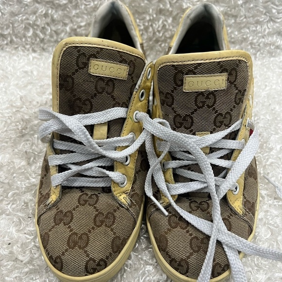 Gucci GG Supreme Sneakers Size 38 Women’s - Picture 1 of 15